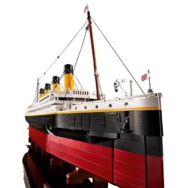 Lego Titanic