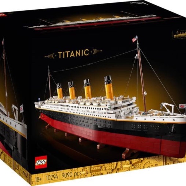 Lego Titanic